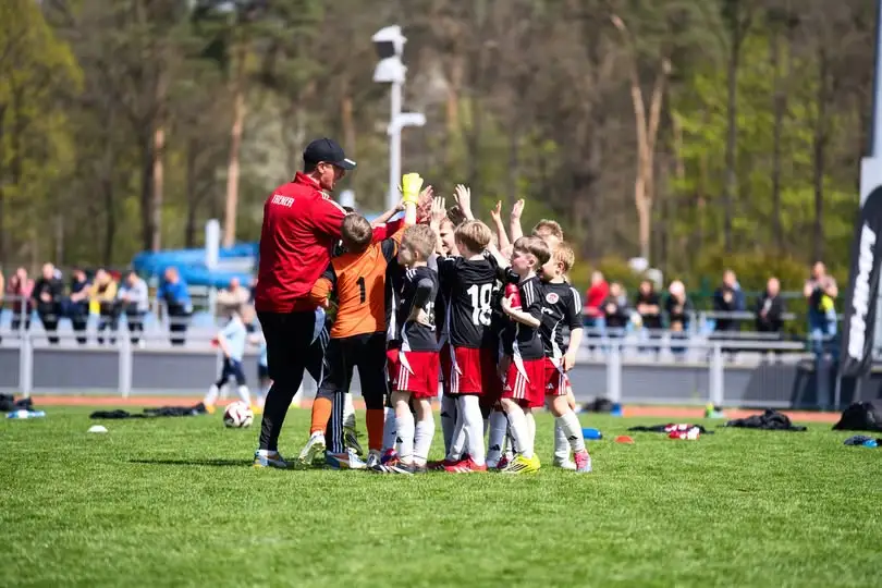 Iskra Friendly Tournament w Puławach: ponad 100 młodych piłkarzy zagra w niedzielę