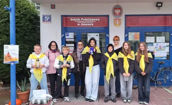 Znicz – Pamiętam: uczniowie zbierają na hospicjum w Puławach